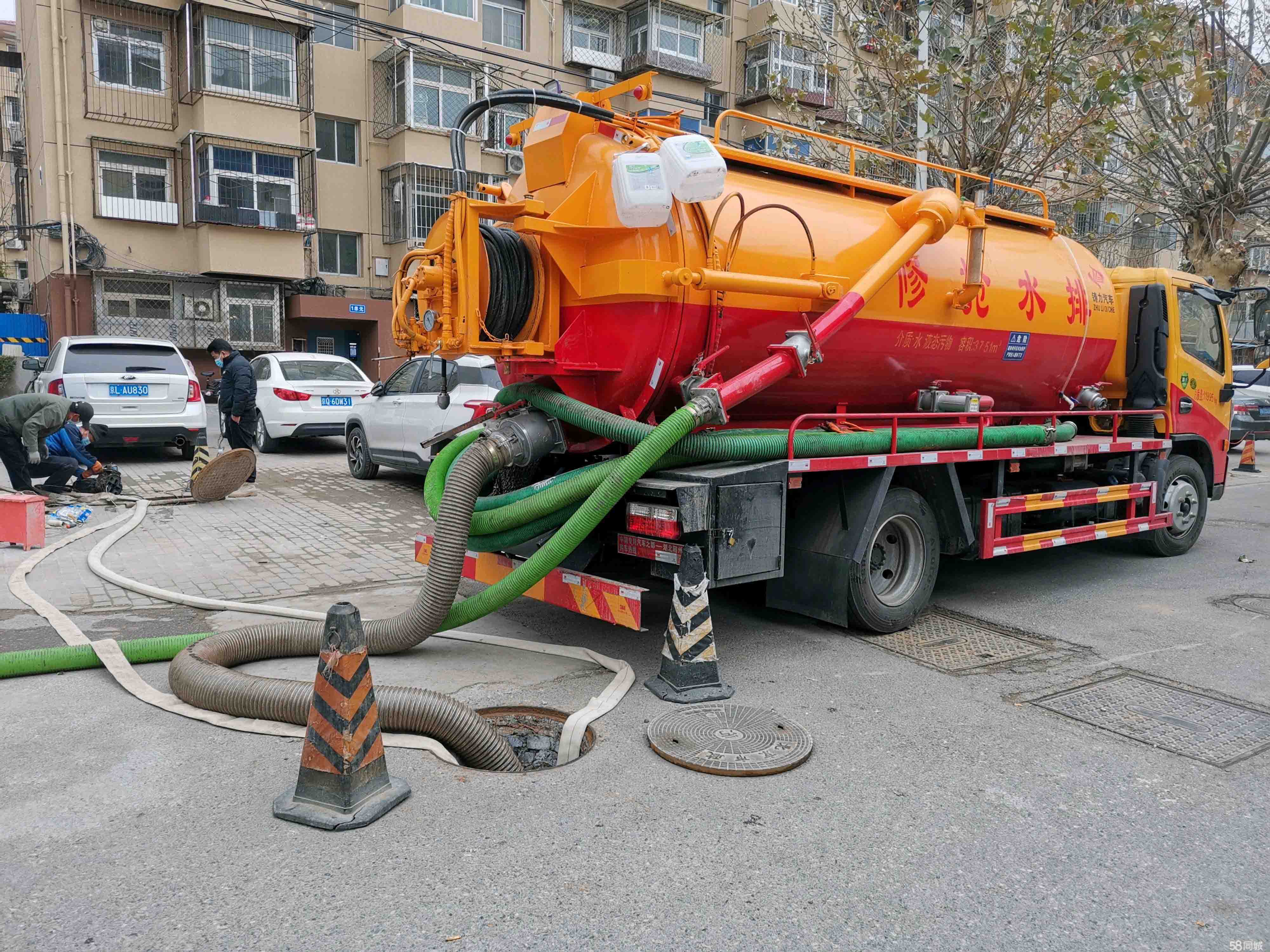 五湖渔场抽粪吸污